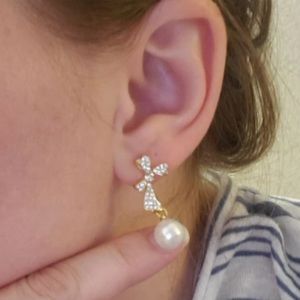 Rhinestone Bow Design Earrings